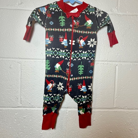 Hannah Andersson Gnome Sweet Gnome Baby Sleeper - Picture 1 of 7